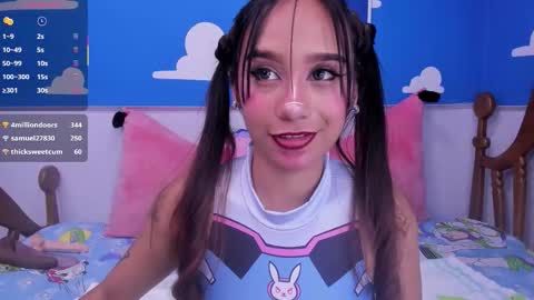 Snapshot of foxy_samy chatting on February 11, 2026, 6:35 pm Samy online show from February 11, 2026, 6:35 pm