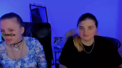 foxy_tease_ online show from October 10, 2025, 7:35 pm