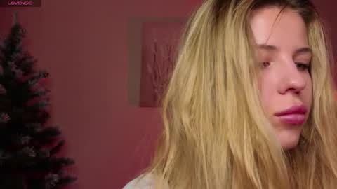 Ammy Fox online show from November 30, 2025, 5:33 am