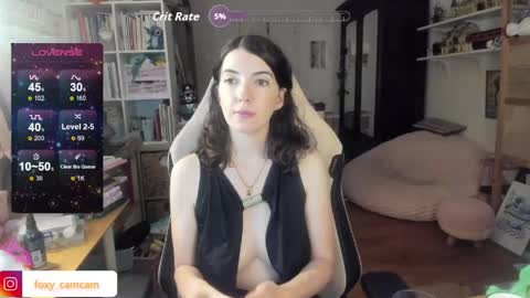 Snapshot of foxycam chatting on June 1, 2026, 8:43 pm Foxy online show from June 1, 2026, 8:43 pm