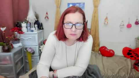 Snapshot of foxydesiree chatting on January 16, 2025, 5:11 am foxydesiree online show from January 16, 2025, 5:11 am