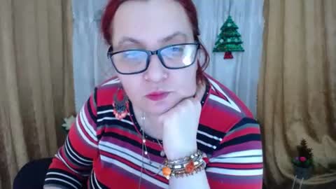 Snapshot of foxydesiree chatting on January 13, 2026, 6:02 pm foxydesiree online show from January 13, 2026, 6:02 pm
