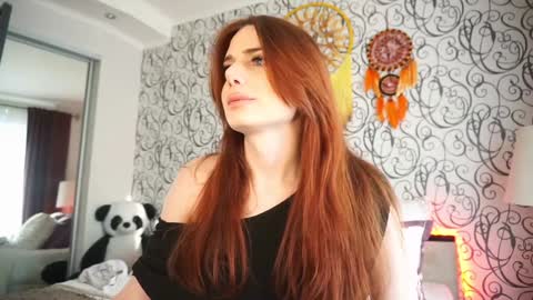 Snapshot of foxyirene chatting on February 7, 2025, 11:34 am FoxyIrene online show from February 7, 2025, 11:34 am