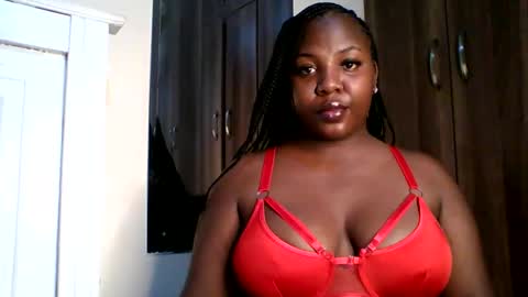 Snapshot of foxykay1 chatting on October 8, 2025, 3:26 am Kayla online show from October 8, 2025, 3:26 am
