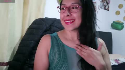 Snapshot of foxymalish chatting on July 18, 2026, 11:19 pm Malishka online show from July 18, 2026, 11:19 pm