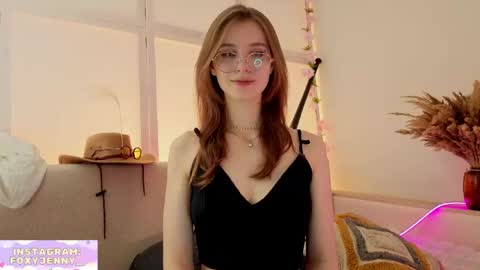 Snapshot of foxysecret_ chatting on June 6, 2026, 7:07 pm foxysecret_ online show from June 6, 2026, 7:07 pm