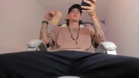 Fran online show from April 5, 2026, 2:53 am