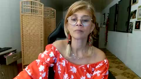 francelune online show from March 8, 2026, 2:54 pm