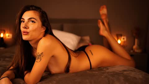 Franci online show from December 10, 2024, 7:32 pm