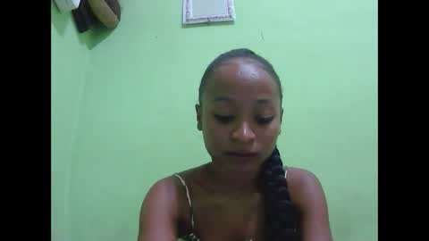francine925426 online show from April 7, 2026, 3:12 pm