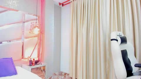 francis_20 online show from February 27, 2026, 1:11 pm