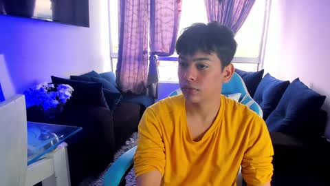 frank online show from January 2, 2025, 7:40 pm