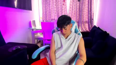 frank online show from February 5, 2025, 9:40 pm