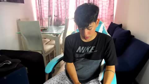 frank online show from February 21, 2025, 7:32 pm