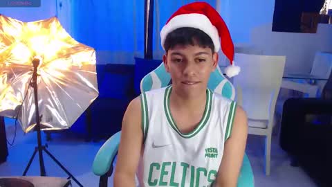 frank online show from December 14, 2025, 7:18 pm