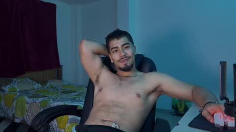 Snapshot of francobanderas1 chatting on March 12, 2026, 2:50 am FRANCO online show from March 12, 2026, 2:50 am