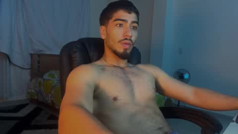 Snapshot of francobanderas1 chatting on March 16, 2026, 12:09 pm FRANCO online show from March 16, 2026, 12:09 pm