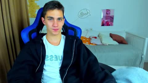 Frank online show from October 5, 2025, 5:06 am