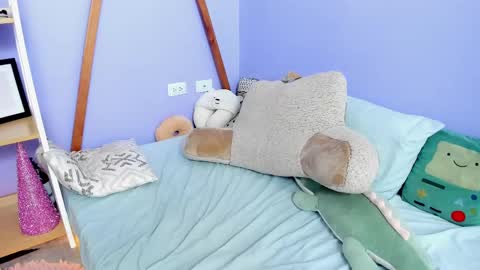 Sasha  online show from March 7, 2025, 7:41 am