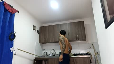 Snapshot of frankdanielsmolano chatting on July 8, 2026, 4:00 pm frankdanielsmolano online show from July 8, 2026, 4:00 pm
