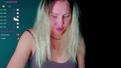 Franky online show from October 16, 2025, 4:19 pm