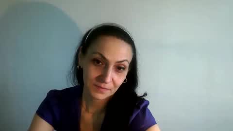 frankieteasing online show from December 26, 2024, 9:33 am