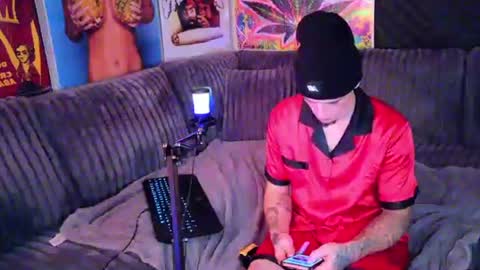 Franco online show from November 23, 2025, 2:33 am