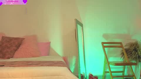 Fransheska online show from May 20, 2026, 11:38 am