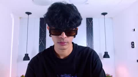 Snapshot of franvill_trato chatting on November 26, 2025, 7:48 pm Franvill trato online show from November 26, 2025, 7:48 pm