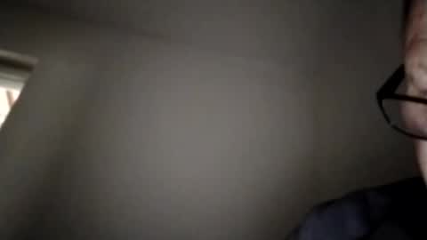 Wolfi online show from January 8, 2025, 10:59 am