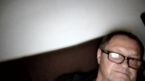 Wolfi online show from November 11, 2025, 1:11 pm