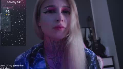 Asya UwU   online show from November 18, 2025, 12:16 am