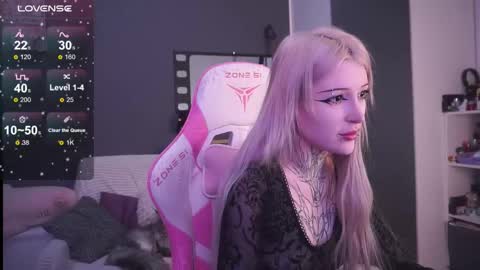 Asya UwU   online show from February 25, 2026, 5:22 pm