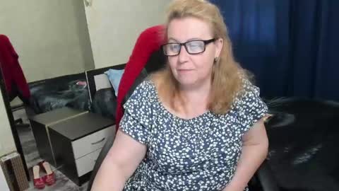 FrauMartha online show from April 13, 2026, 12:21 pm