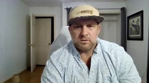 poundyouout1969 online show from November 21, 2025, 4:11 am