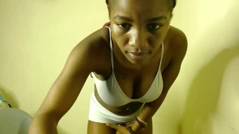 Snapshot of freaky_shamzzy chatting on February 19, 2026, 12:12 pm shamika online show from February 19, 2026, 12:12 pm