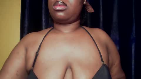 Snapshot of freaky_slut5 chatting on May 20, 2026, 4:40 am freaky slut5 online show from May 20, 2026, 4:40 am