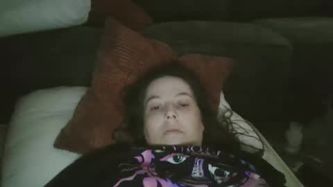 freckles232399 online show from April 6, 2026, 4:46 am