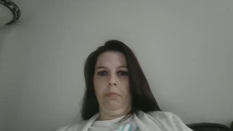 freckles232399 online show from April 13, 2026, 5:40 pm