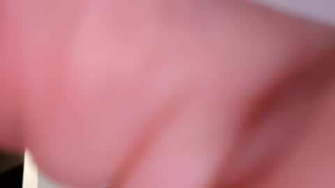 fred2132564158 online show from April 18, 2026, 4:16 am