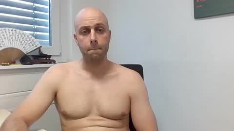 freddow online show from October 13, 2025, 3:01 pm