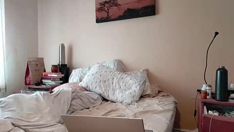 Snapshot of freddy_naughty chatting on June 27, 2026, 2:23 pm freddy_naughty online show from June 27, 2026, 2:23 pm