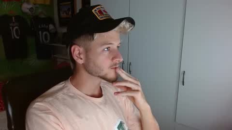 Frederick Perin online show from October 3, 2025, 11:51 am