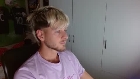 Frederick Perin online show from November 26, 2025, 7:26 pm