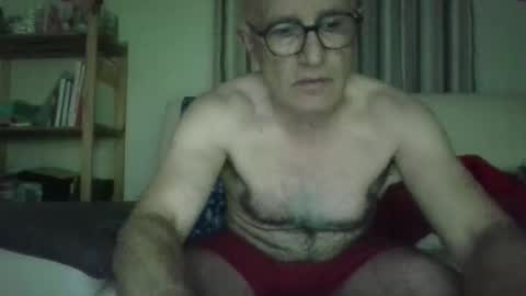 frederic8014 online show from May 6, 2026, 7:08 pm