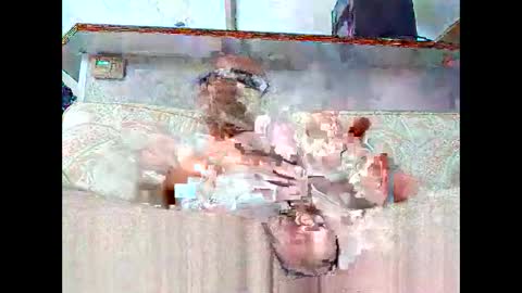 Snapshot of frederic94370 chatting on June 4, 2026, 7:36 am frederic94370 online show from June 4, 2026, 7:36 am