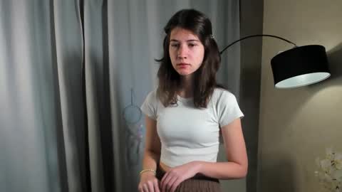 Jane online show from November 26, 2025, 2:23 am