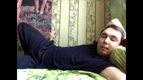 Snapshot of fredi_sweet chatting on February 17, 2025, 1:53 pm Fredi online show from February 17, 2025, 1:53 pm