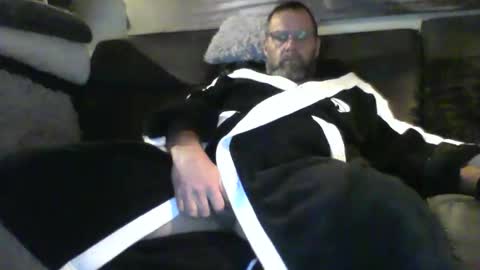 fredo76491 online show from March 5, 2026, 6:26 pm