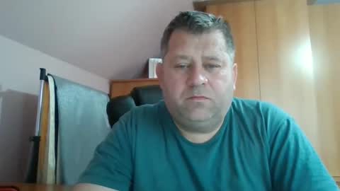 Snapshot of freeboy80180 chatting on February 8, 2026, 8:29 am freeboy80180 online show from February 8, 2026, 8:29 am